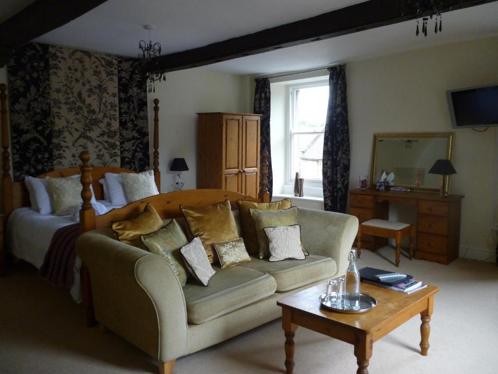 Charles Cotton Hotel Hartington Room photo